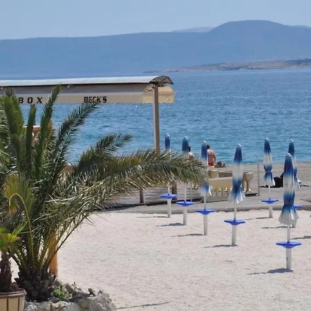 Mit Balkon Und Meerblick By Interhome Crikvenica