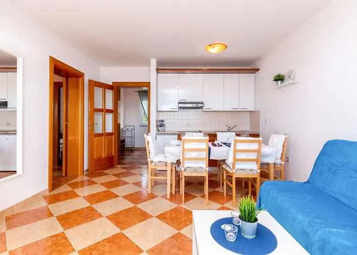 דירה Mit Balkon Und Meerblick By Interhome קריקווניצה