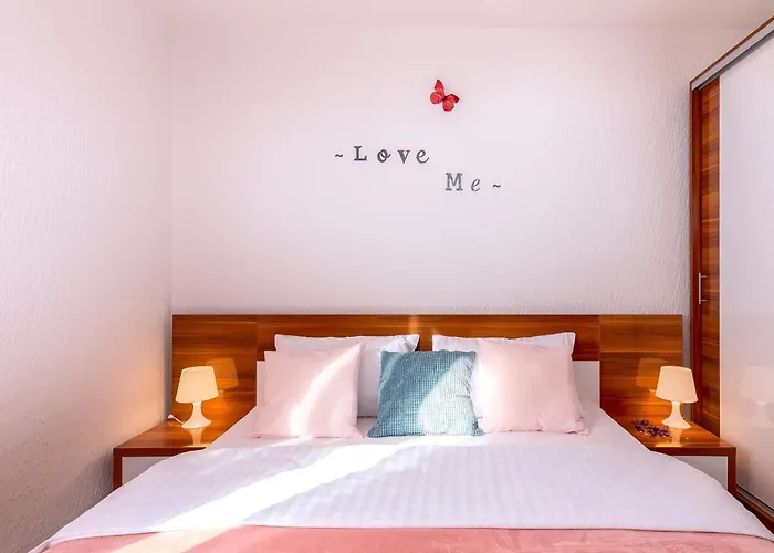 Mit Balkon Und Meerblick By Interhome *