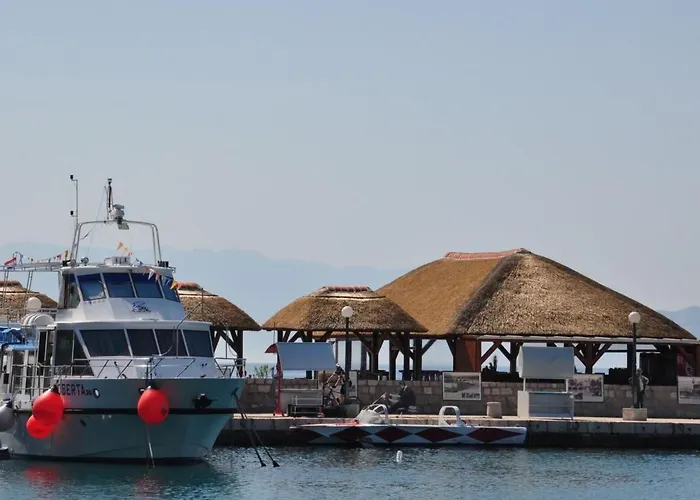 Daire Mit Balkon Und Meerblick By Interhome Crikvenica