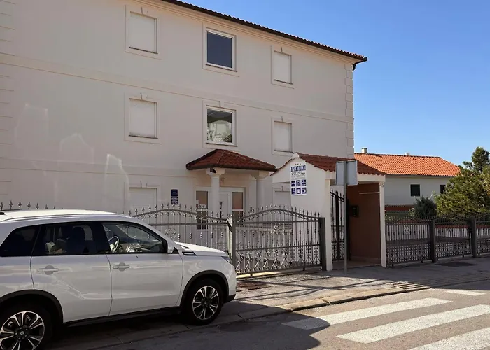Mit Balkon Und Meerblick By Interhome Crikvenica